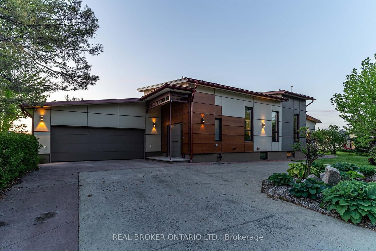 5879 Leitrim Road, Carlsbad Springs, ON