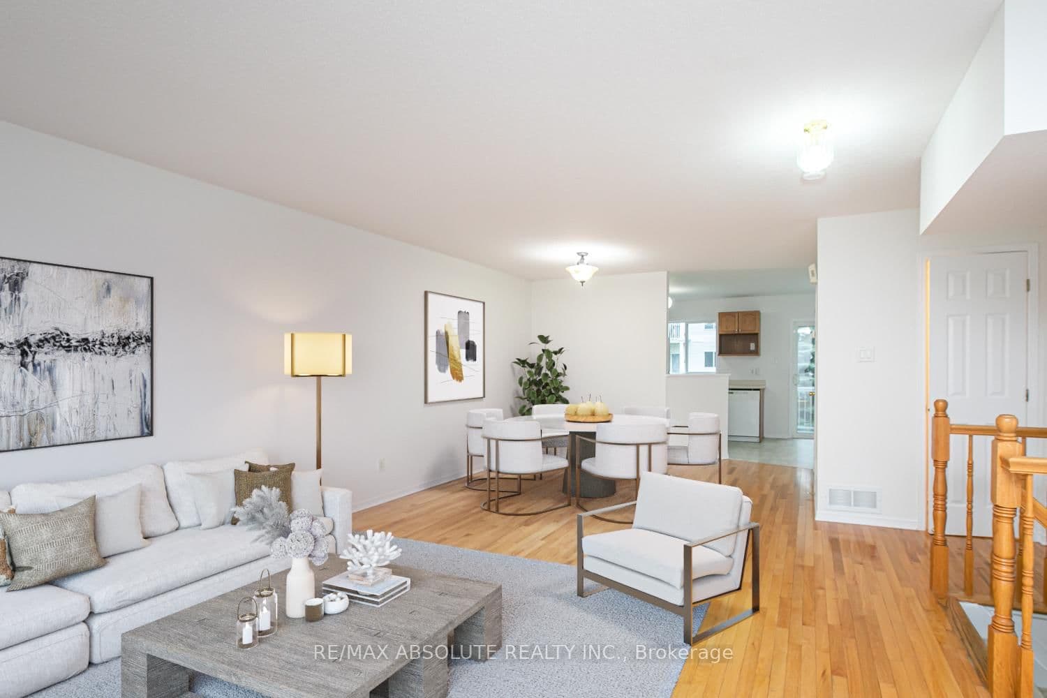250 Gershwin Private, Ottawa, ON — photo 2