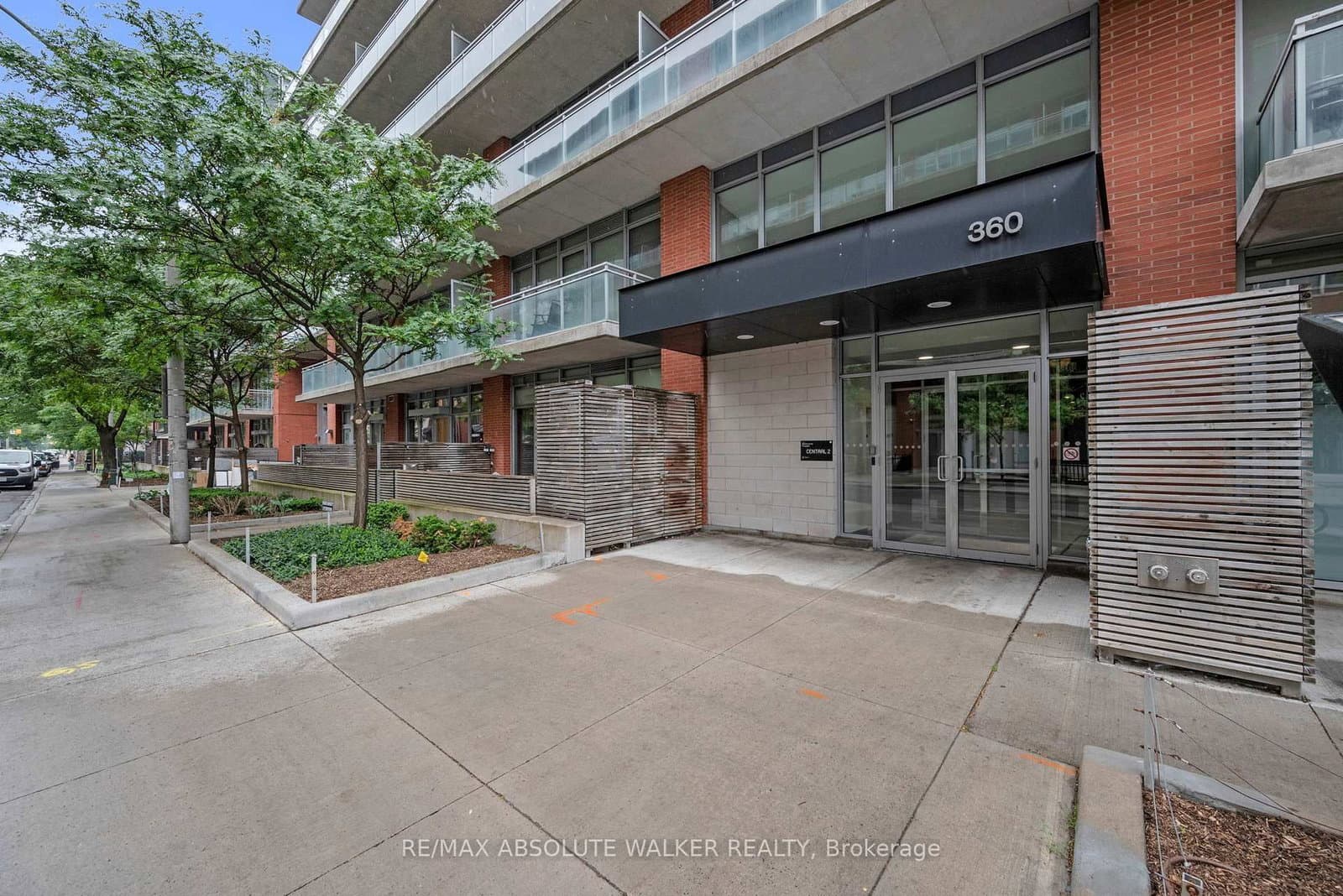 717 - 360 McLeod Street, Ottawa, ON