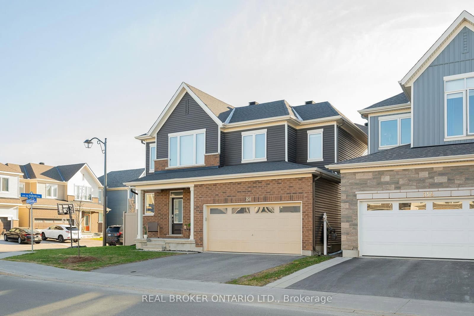 358 Lamarche Avenue, Ottawa, ON — photo 2