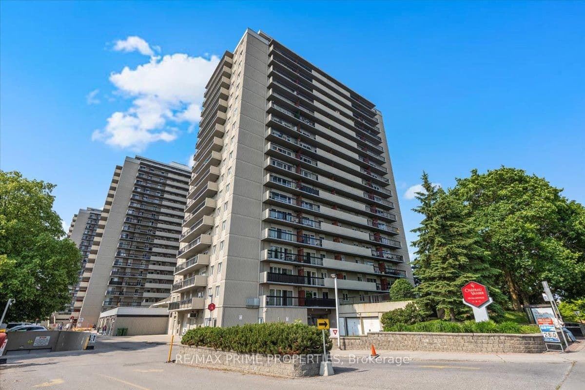 209 - 158A Mcarthur Avenue, Ottawa, ON