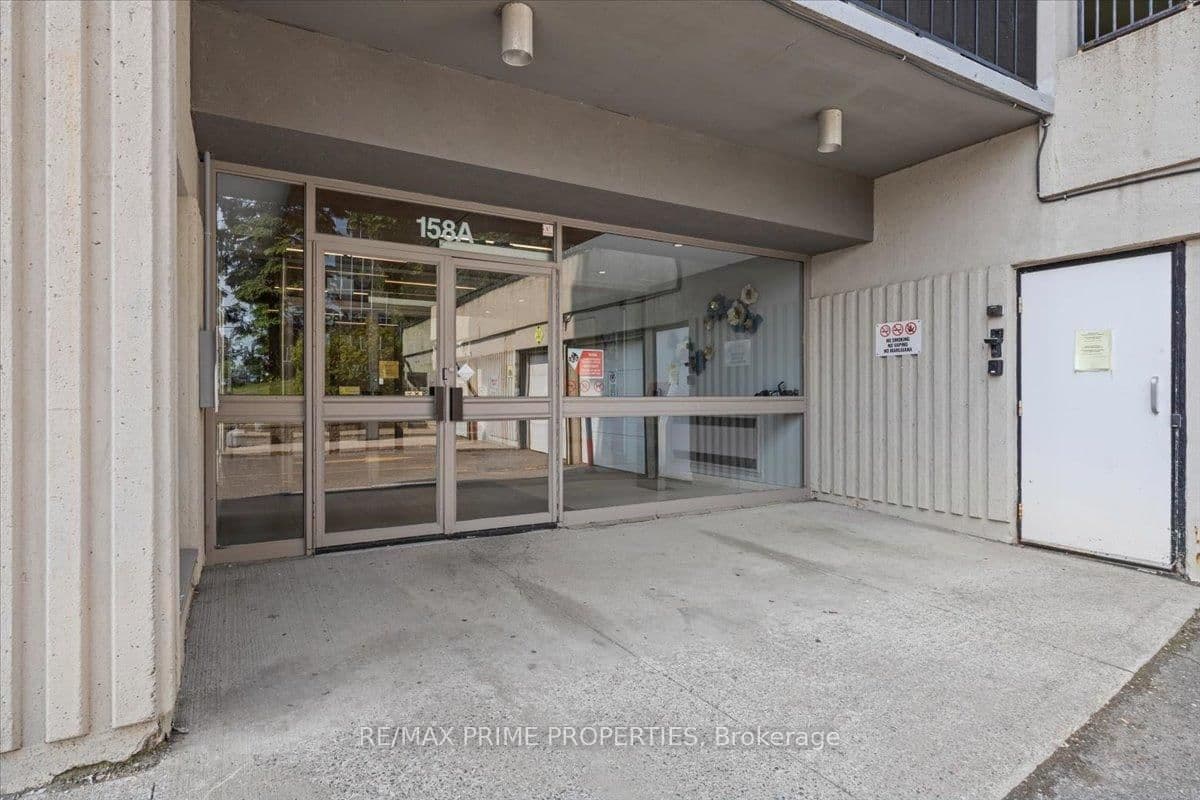 209 - 158A Mcarthur Avenue, Ottawa, ON — photo 3