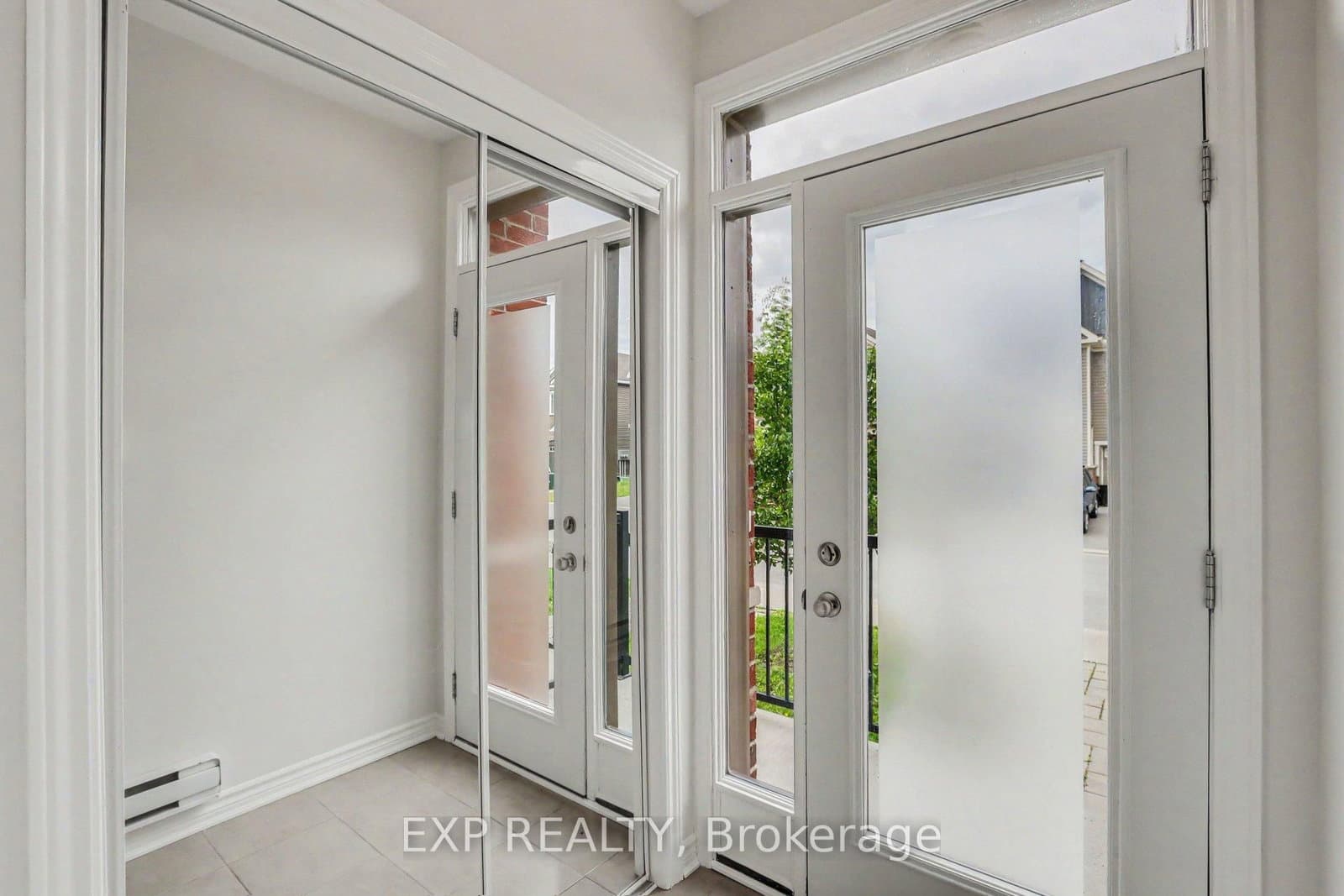 2250 Watercolours Way, Ottawa, ON — photo 3