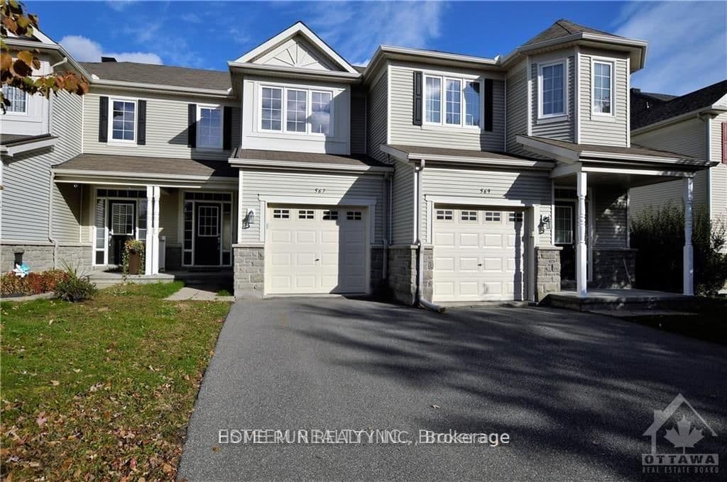 567 Ashbourne Crescent, Ottawa, ON