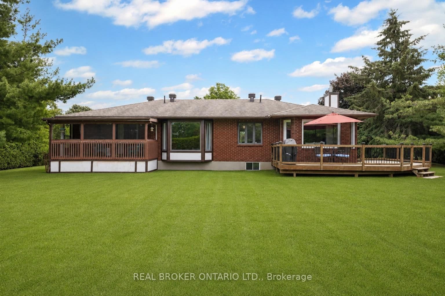 7039 Quinnfield Way, Ottawa, ON — photo 2