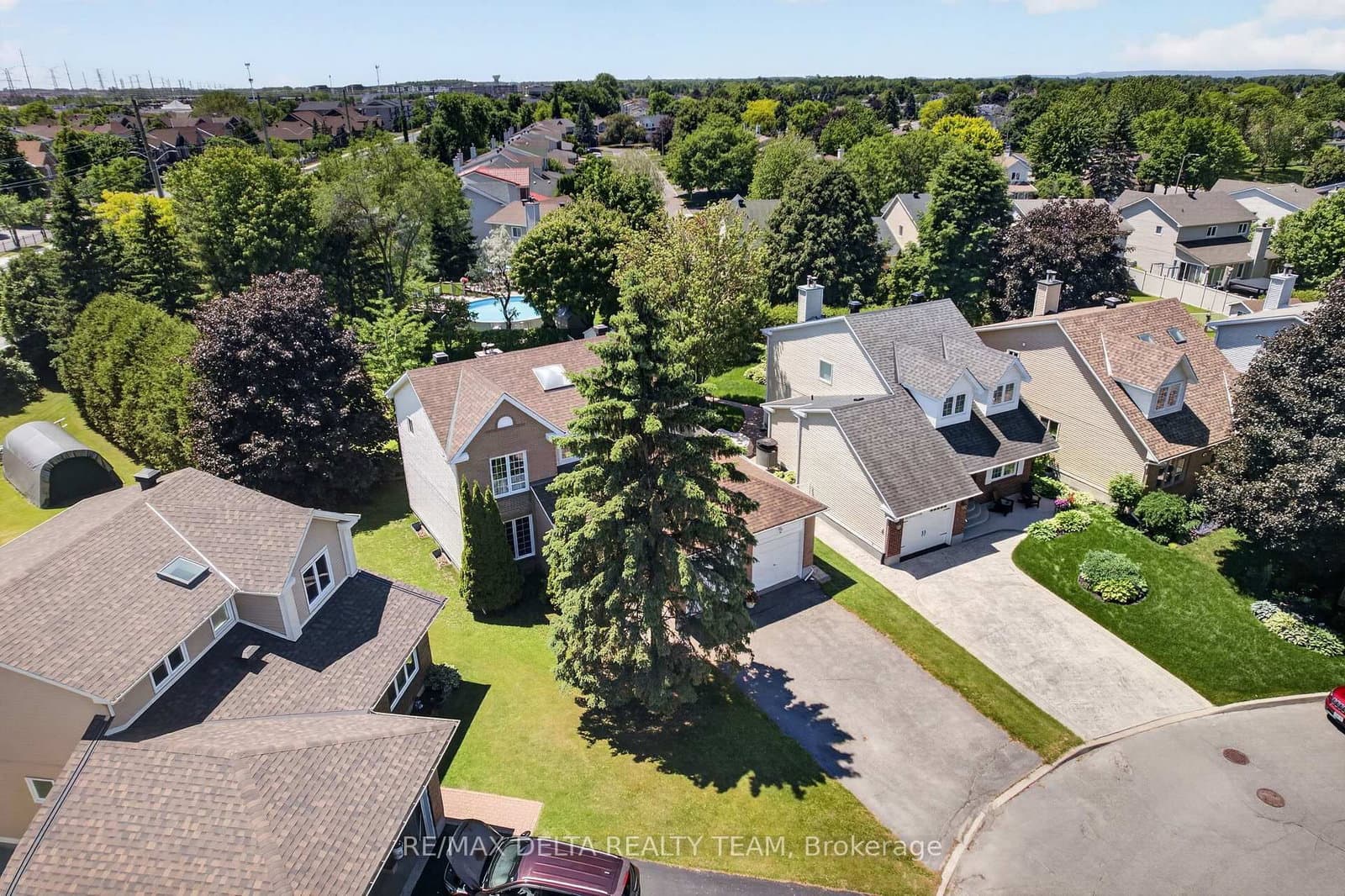 664 Thicket Way, Ottawa, ON — photo 2
