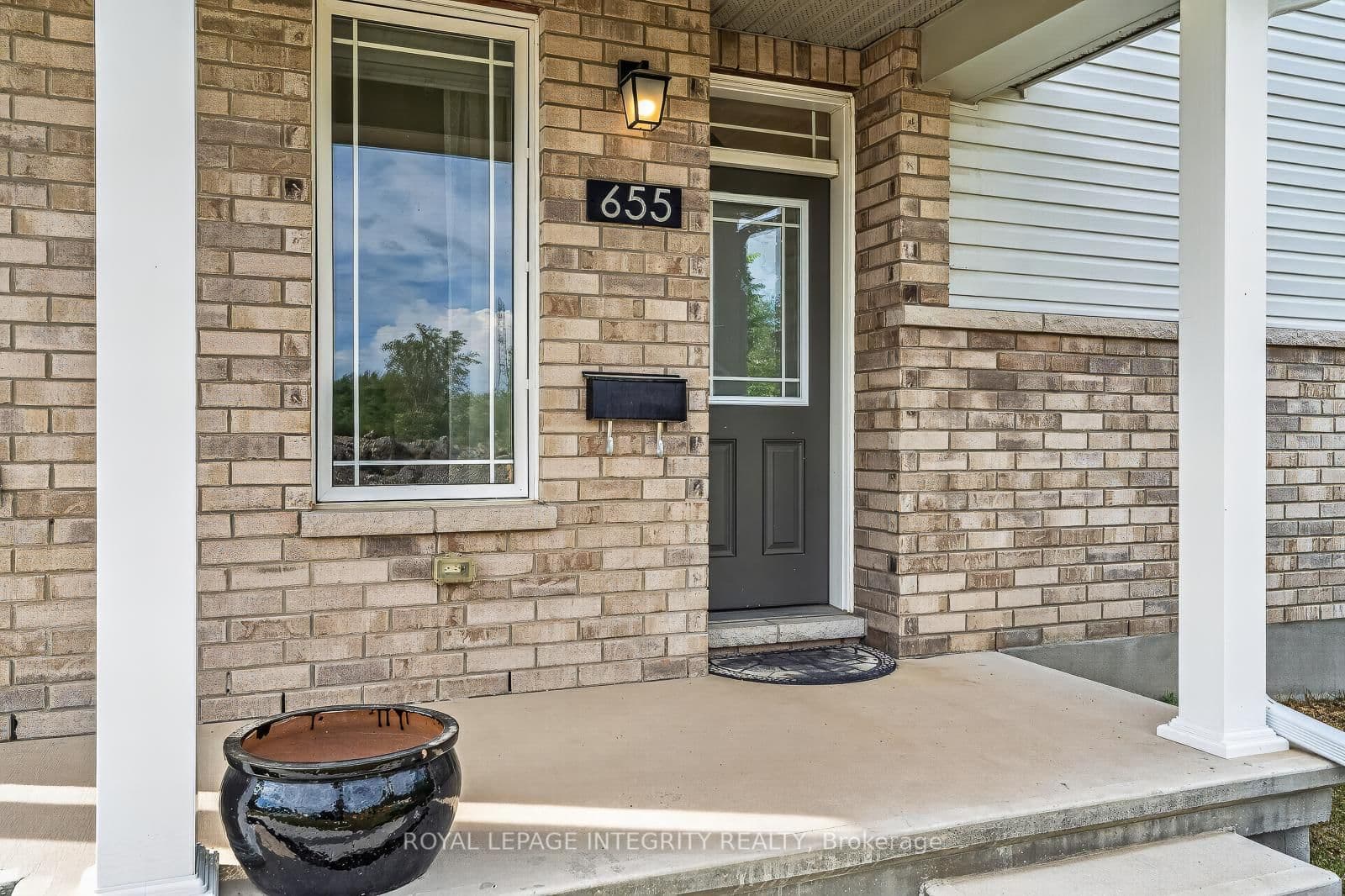 655 PERSIMMON Way, Ottawa, ON — photo 3