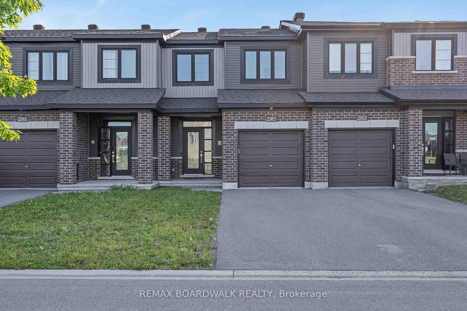 2063 Caltra Crescent, Barrhaven, ON