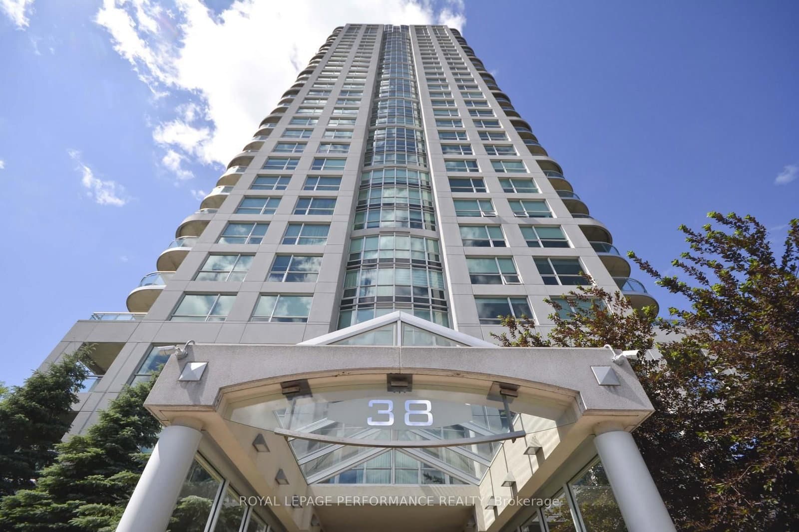 1101 - 38 Metropole Private, Ottawa, ON