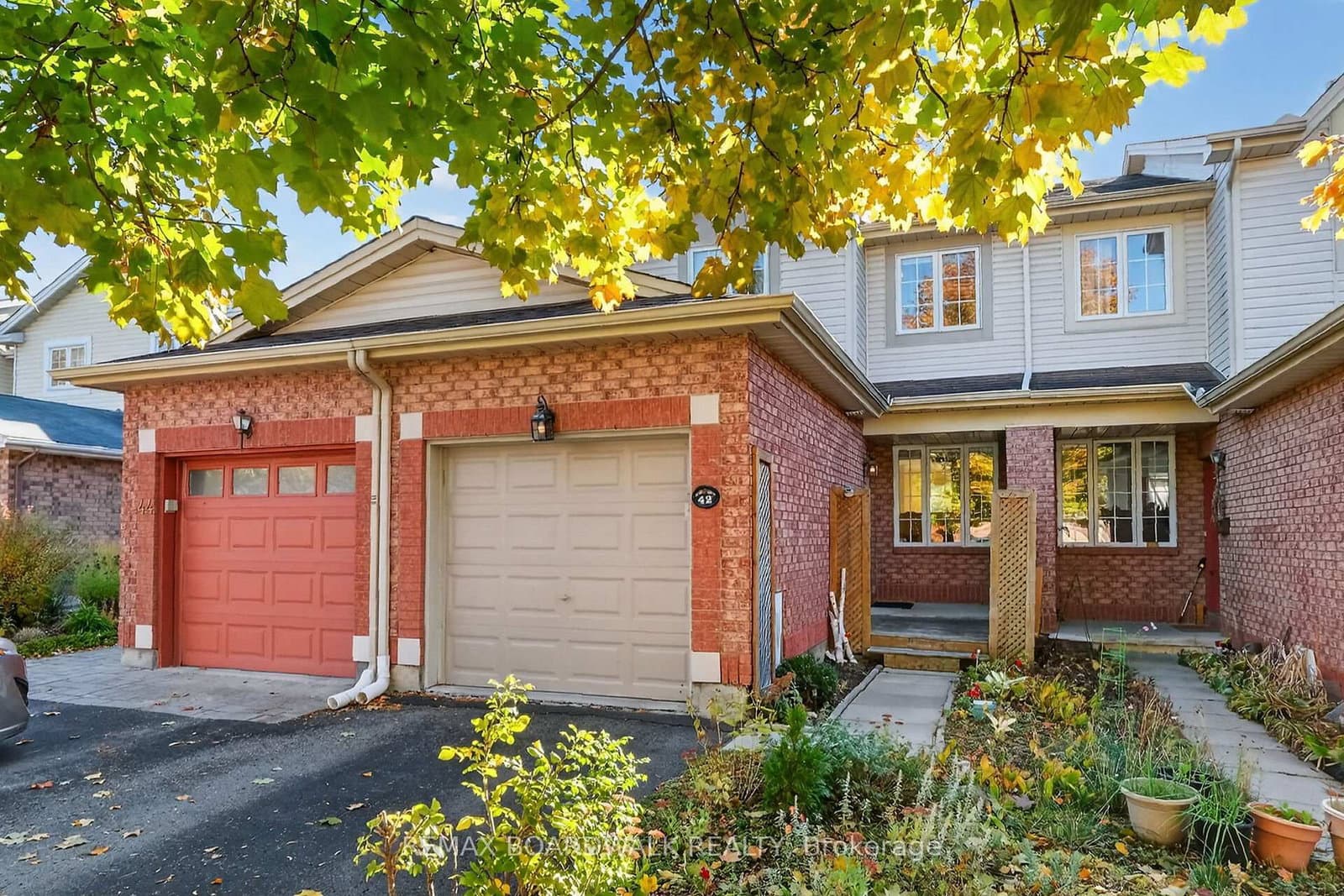 42 College Circle, Ottawa, ON