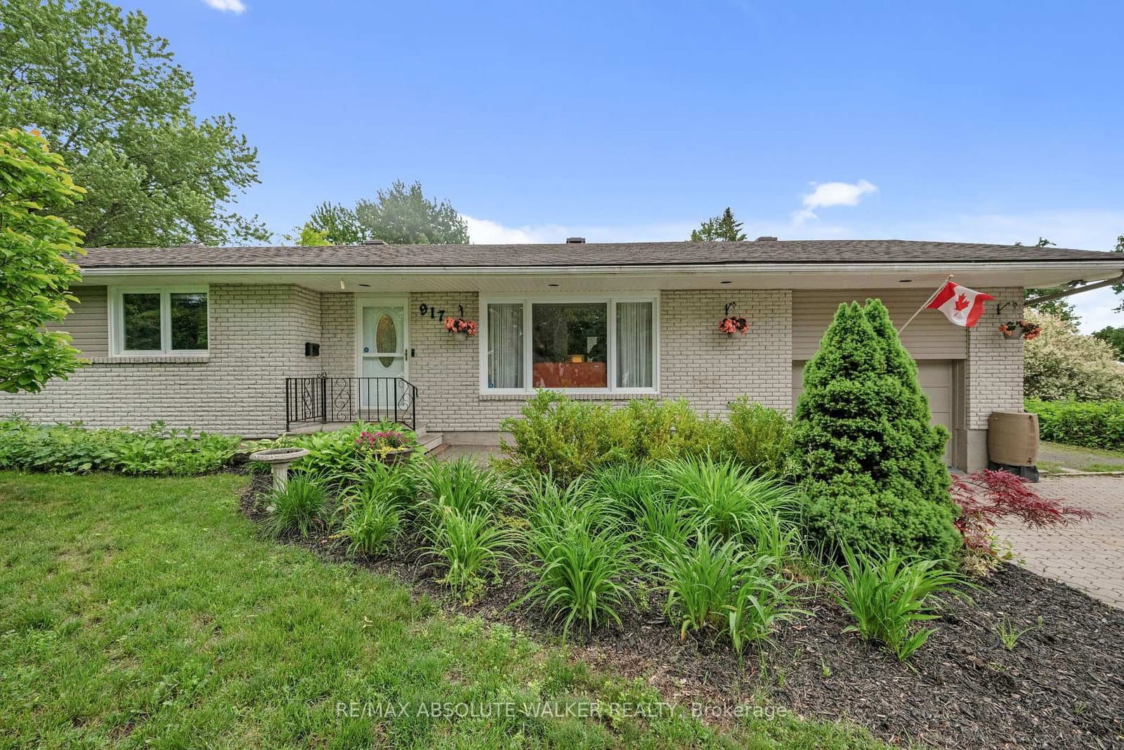 917 Meteor Avenue, Orleans, ON — photo 2