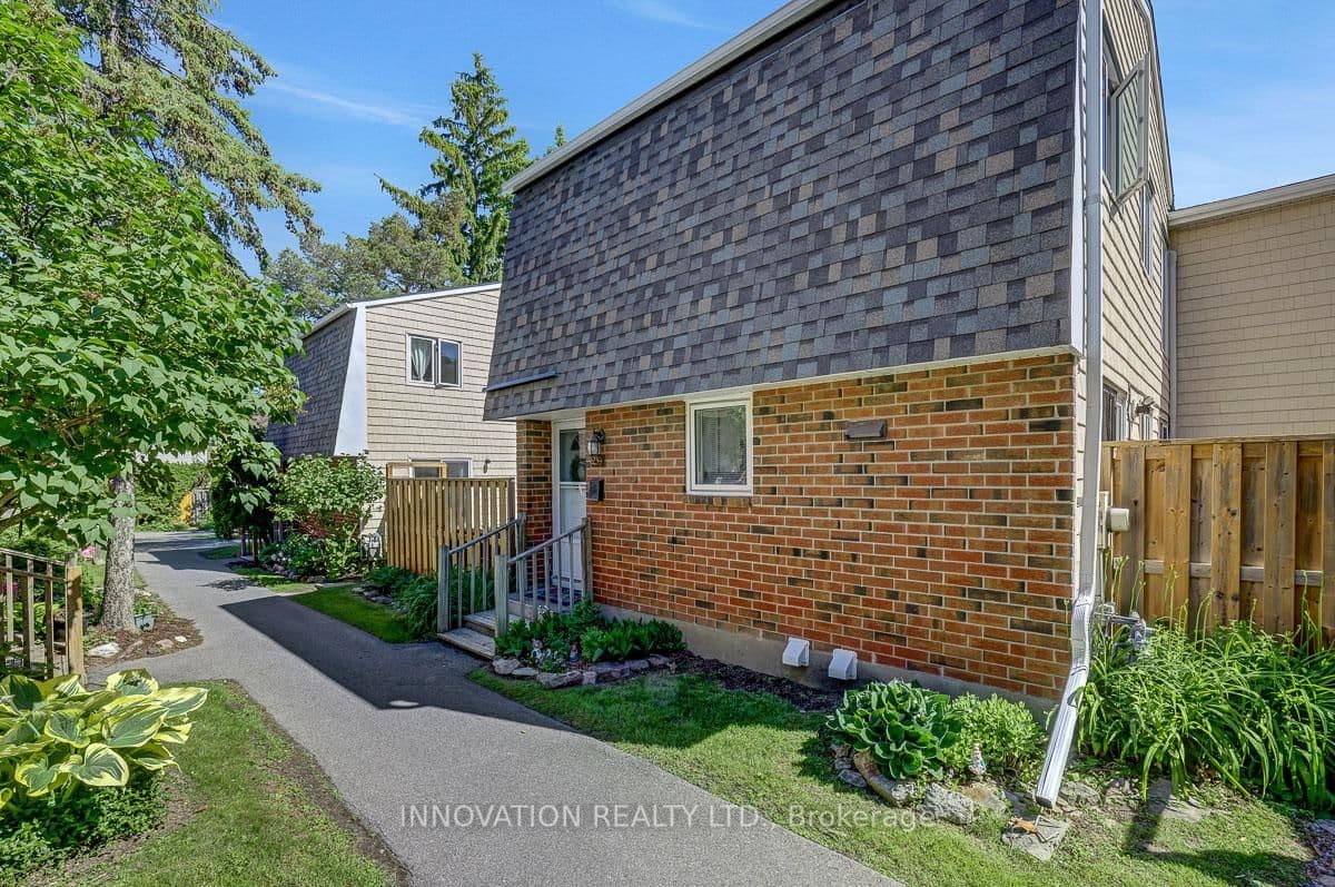 239 Salter Crescent, Kanata, ON — photo 2