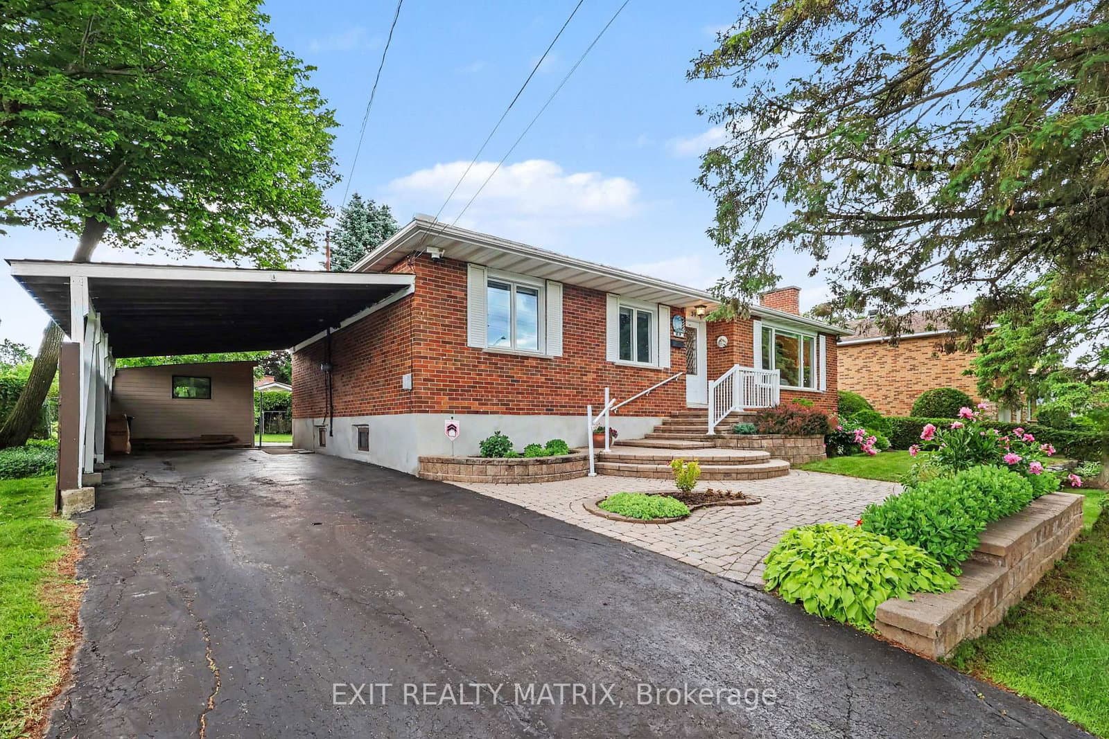 39 Tauvette Street, Ottawa, ON — photo 2