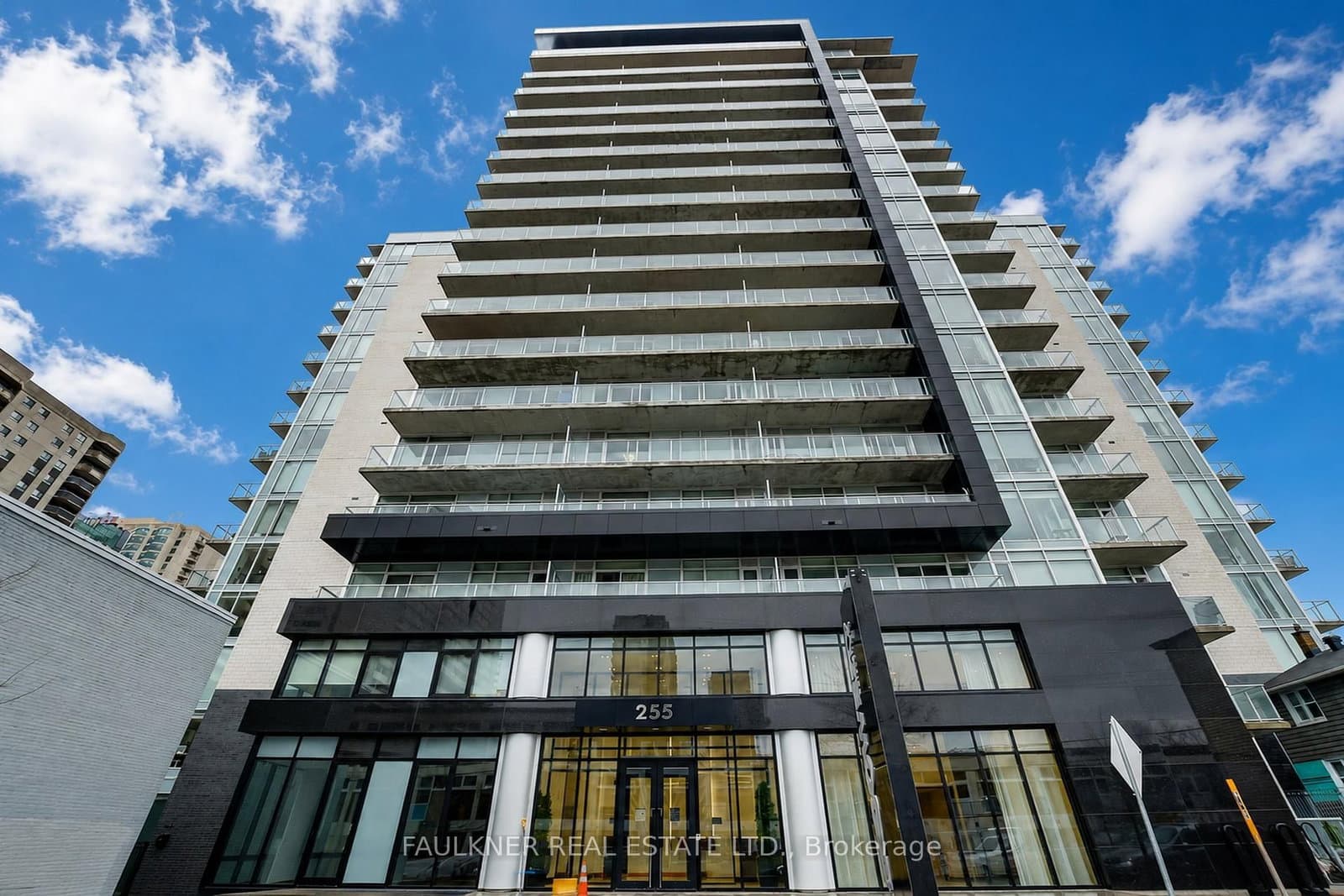 503 - 255 Bay Street, Ottawa, ON