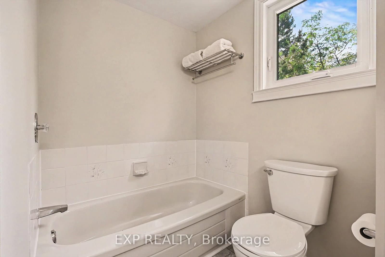 1856 Summerfields Crescent, Ottawa, ON — photo 14