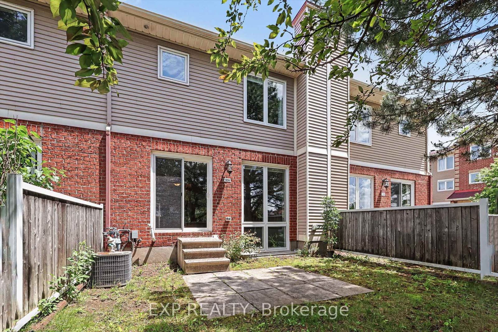 1856 Summerfields Crescent, Ottawa, ON — photo 20