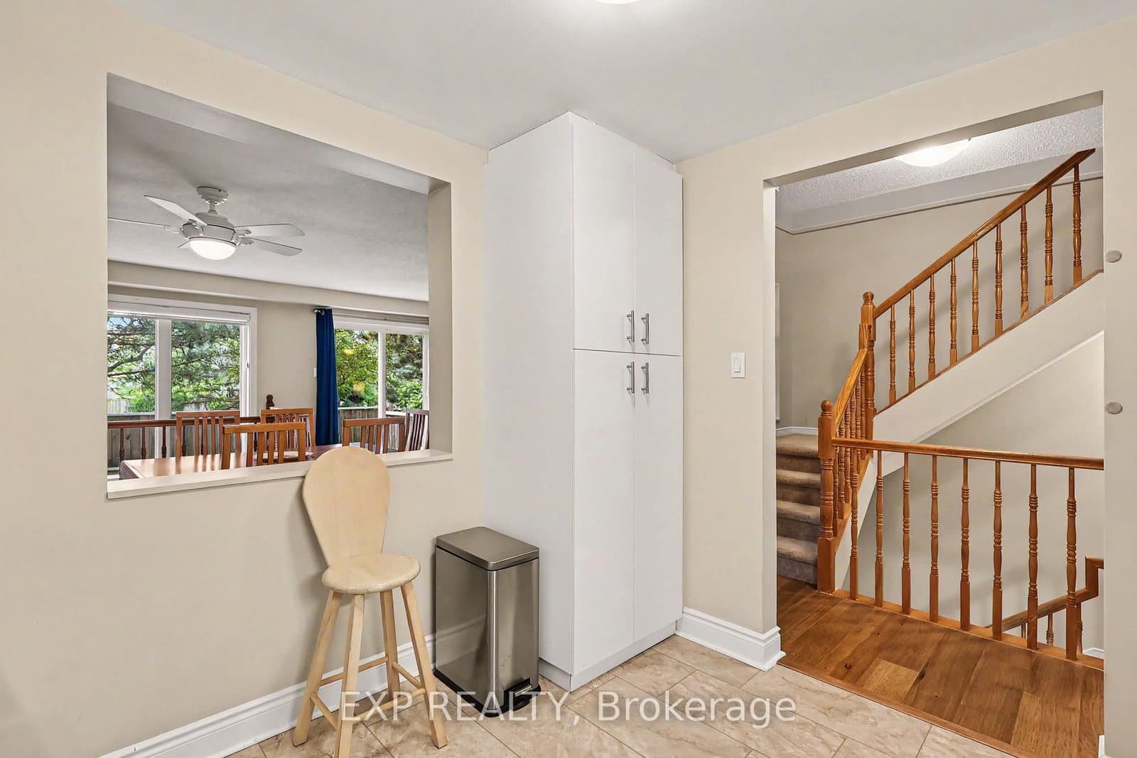 1856 Summerfields Crescent, Ottawa, ON — photo 6