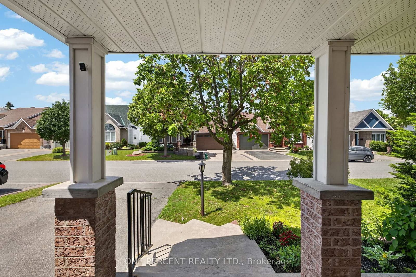 6 Windchime Crescent, Ottawa, ON — photo 3