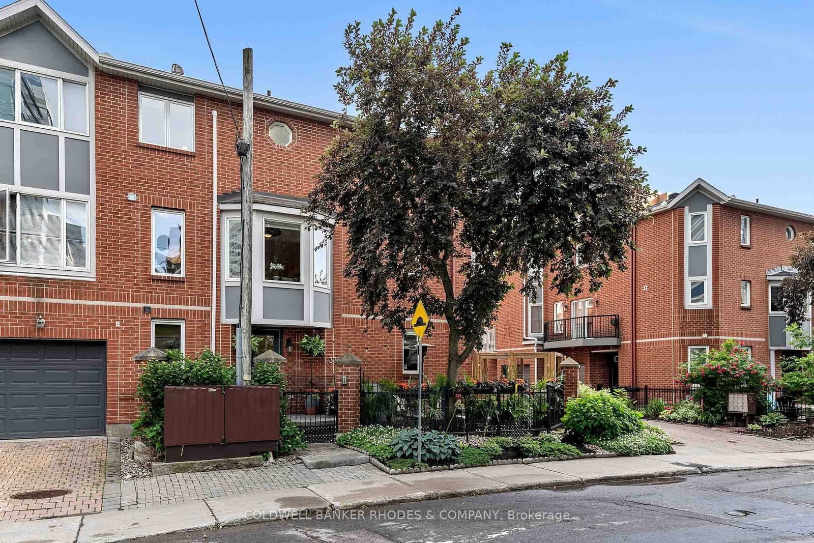 372 Lisgar Street, Ottawa, ON