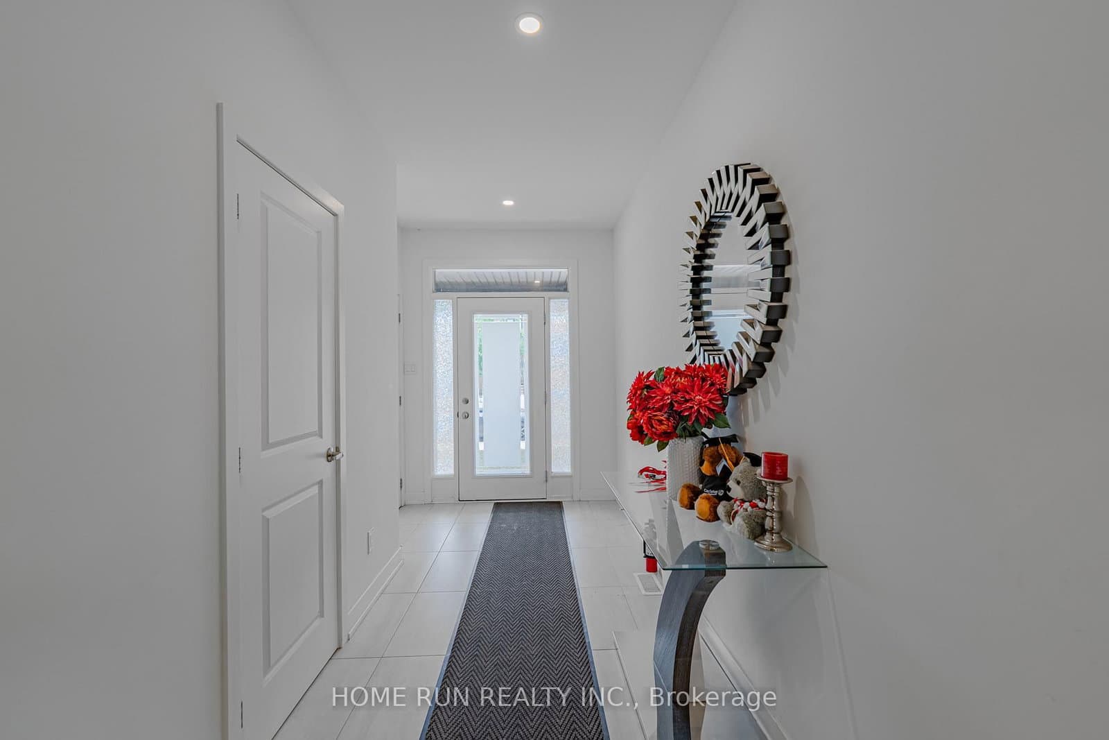 328 Ibanez Walk, Ottawa, ON — photo 3