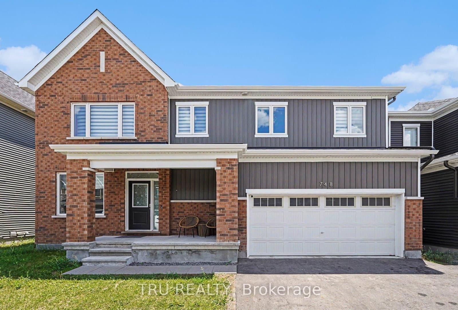 748 EMINENCE Street, Ottawa, ON