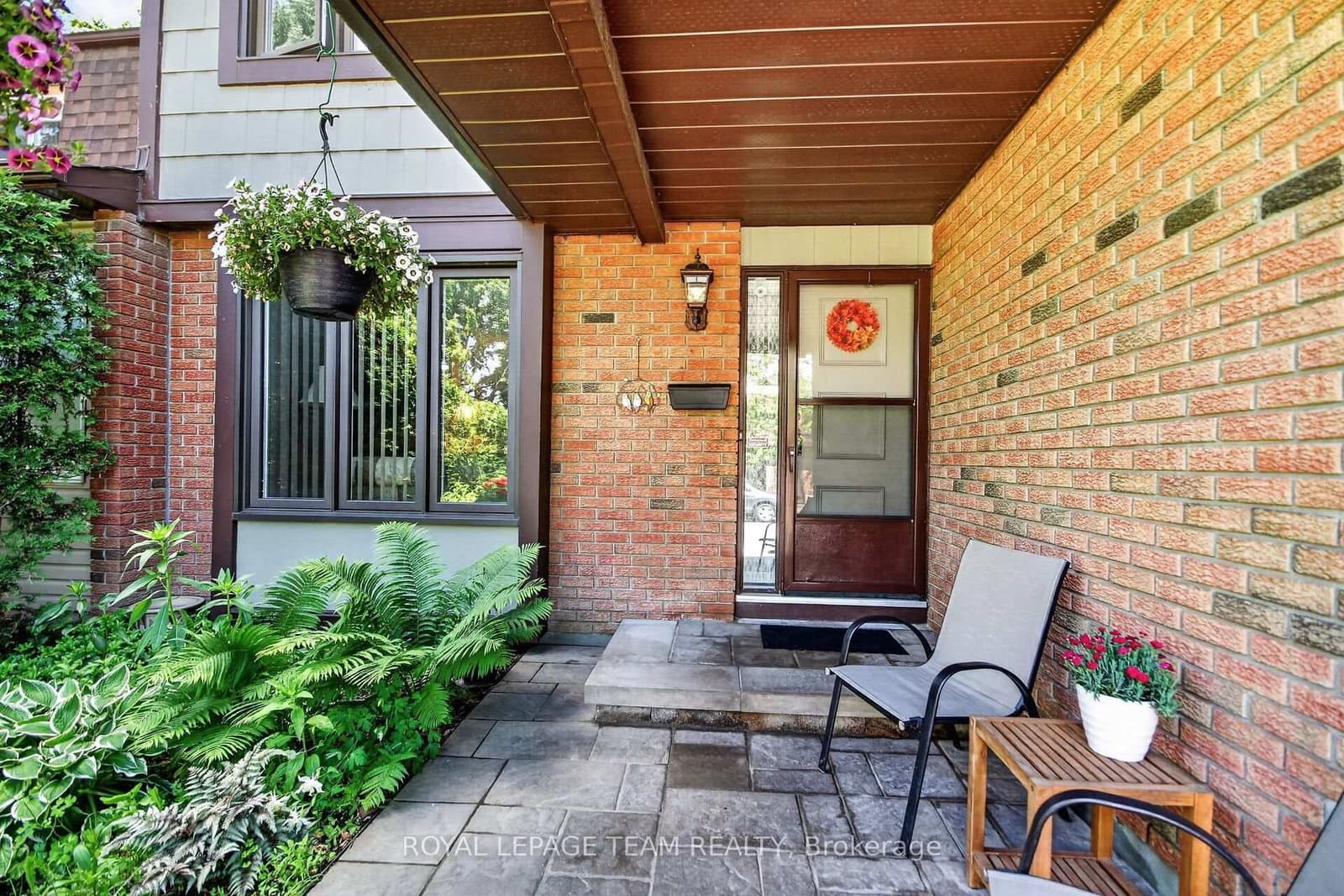 3 Haywood Crescent, Kanata, ON — photo 3