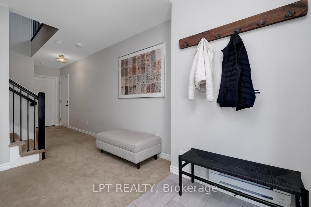 815 Kiniw Private, Ottawa, ON — photo 3