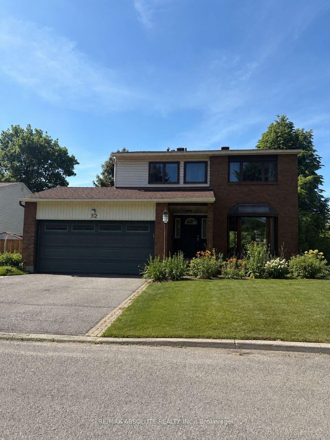 32 Sage Crescent, Barrhaven, ON