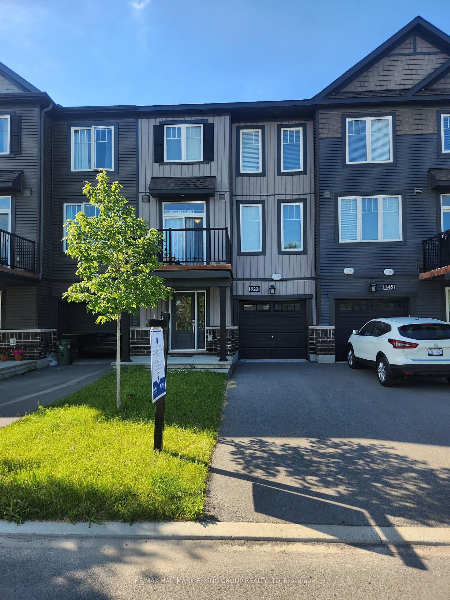 923 Lixnaw Court, Ottawa, ON
