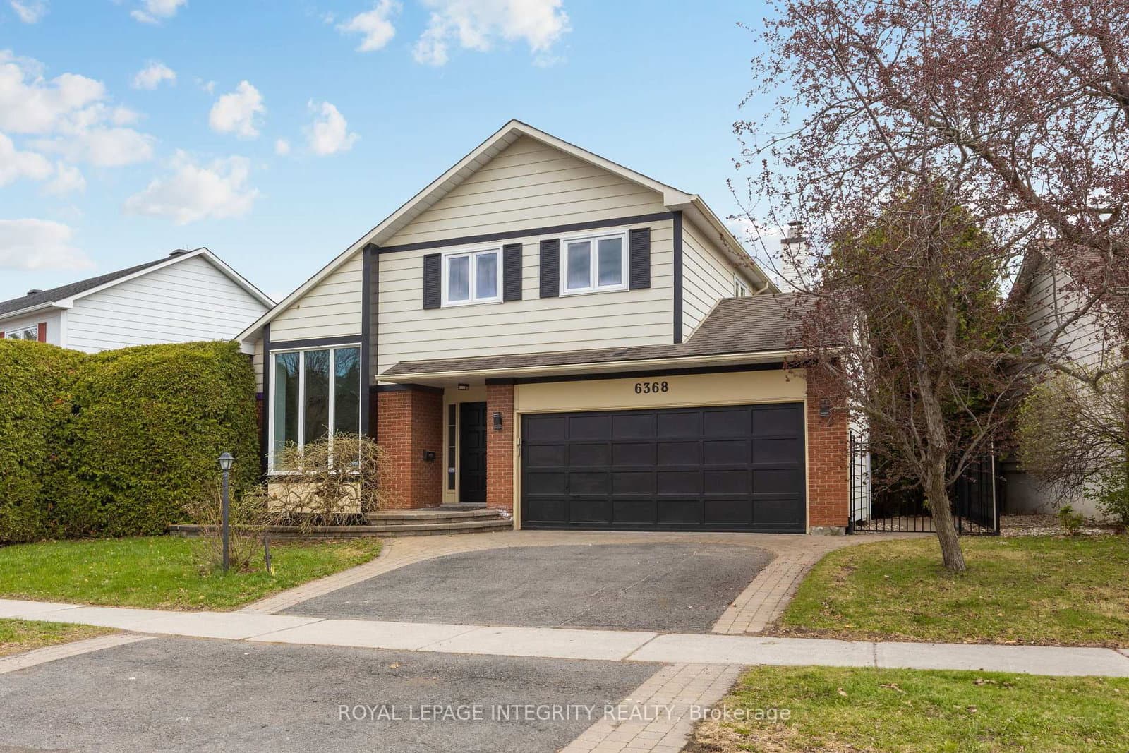 6368 Viseneau Drive, Orleans, ON — photo 2