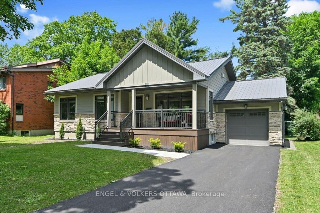 580 Thessaly Circle, Ottawa, ON
