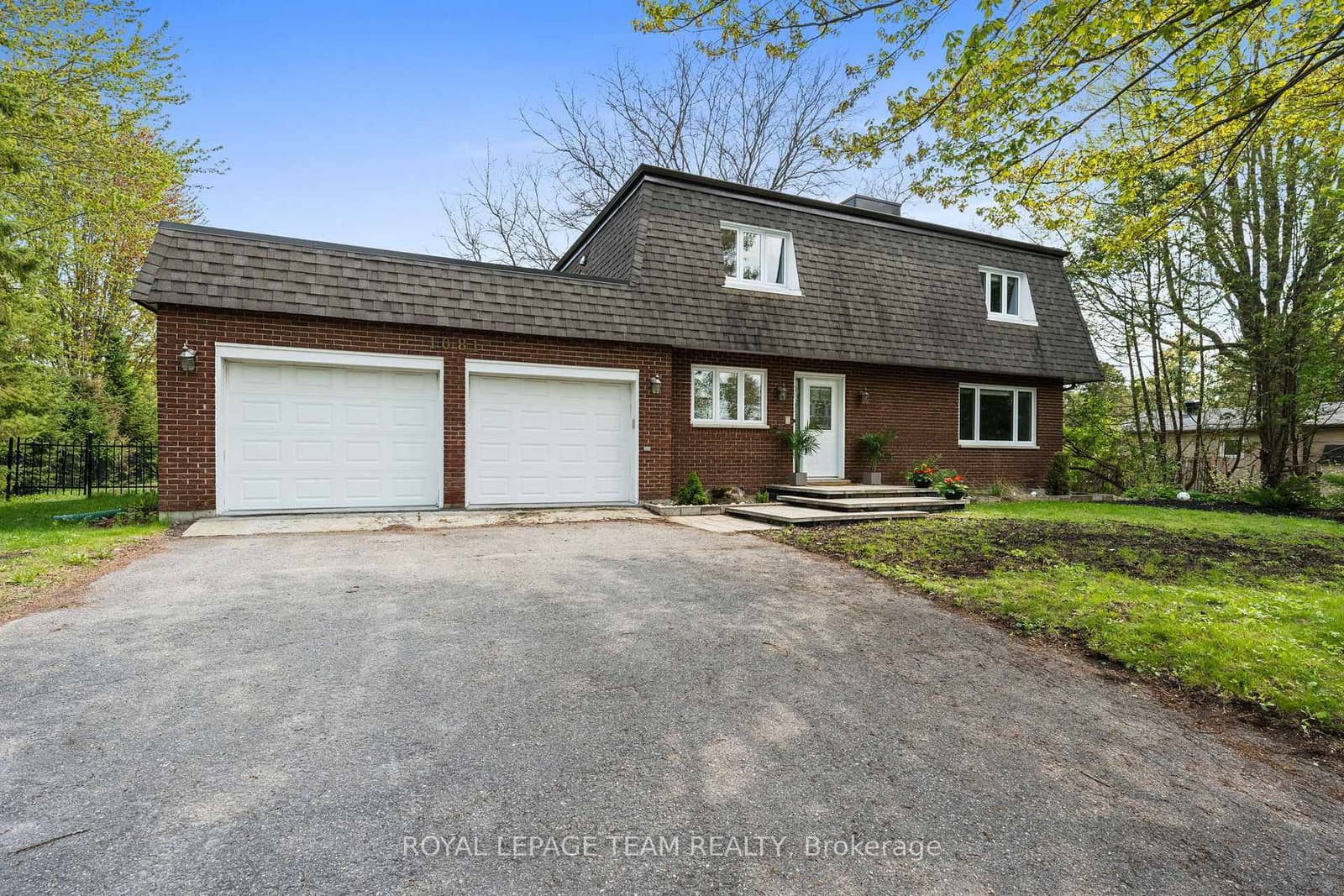 1081 Boucher Crescent, Manotick, ON — photo 2
