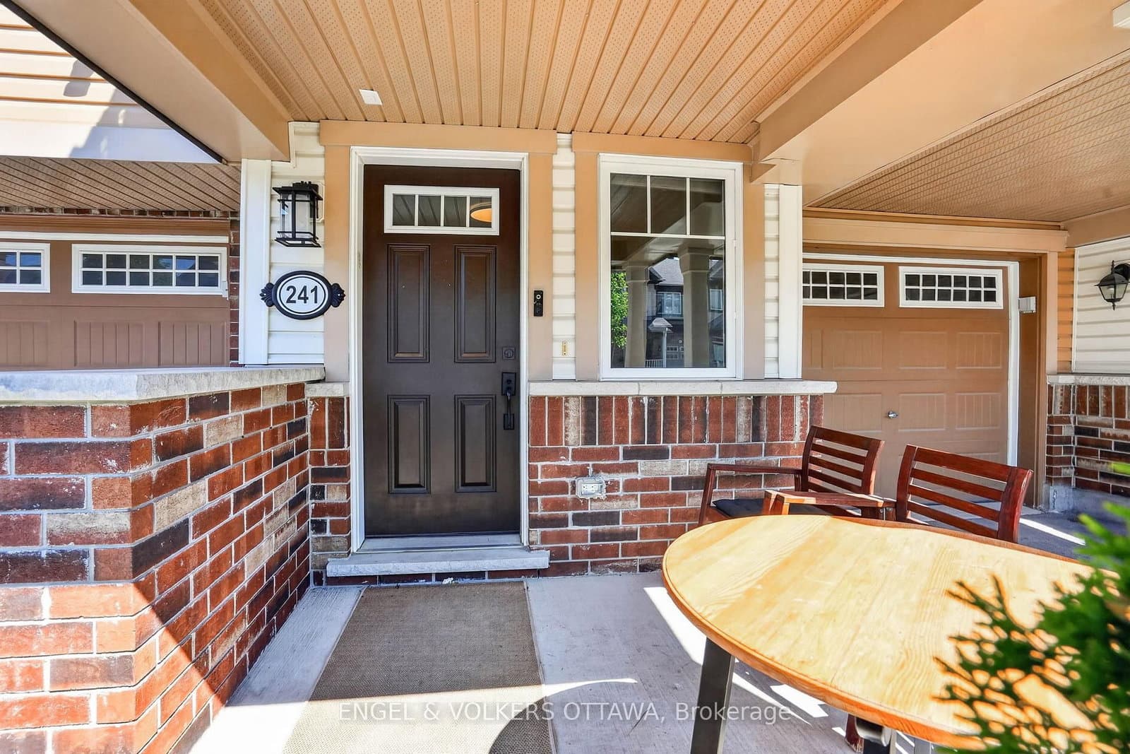 241 Par-La-Ville Circle, Ottawa, ON — photo 2
