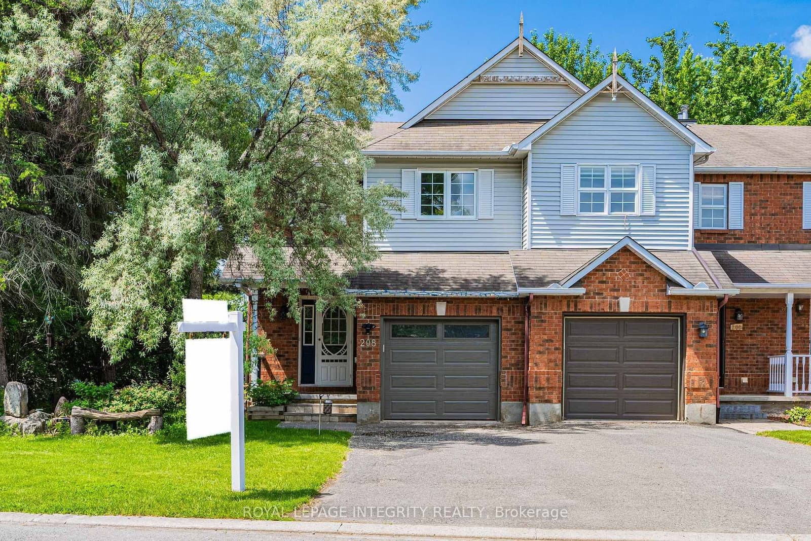 208 BLACKDOME Crescent, Kanata, ON