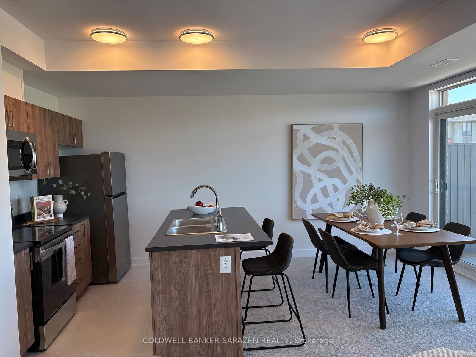 33 Salamander Way, Ottawa, ON — photo 3