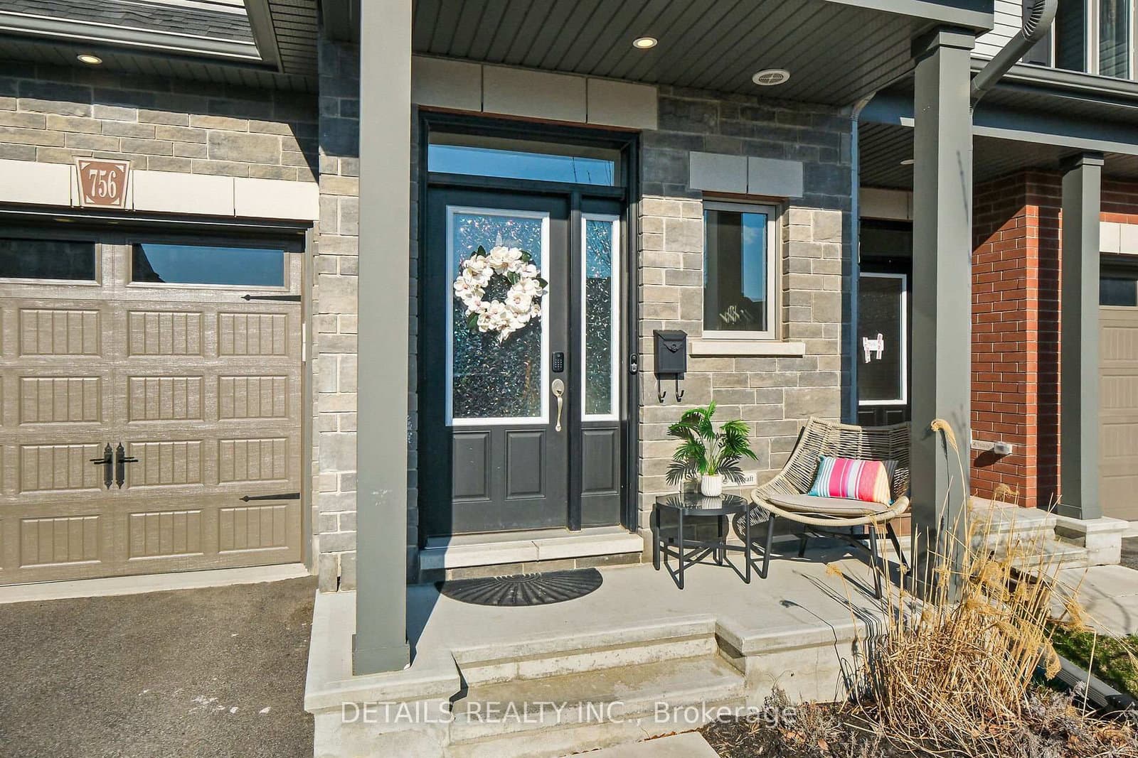756 Dearborn Private, Ottawa, ON