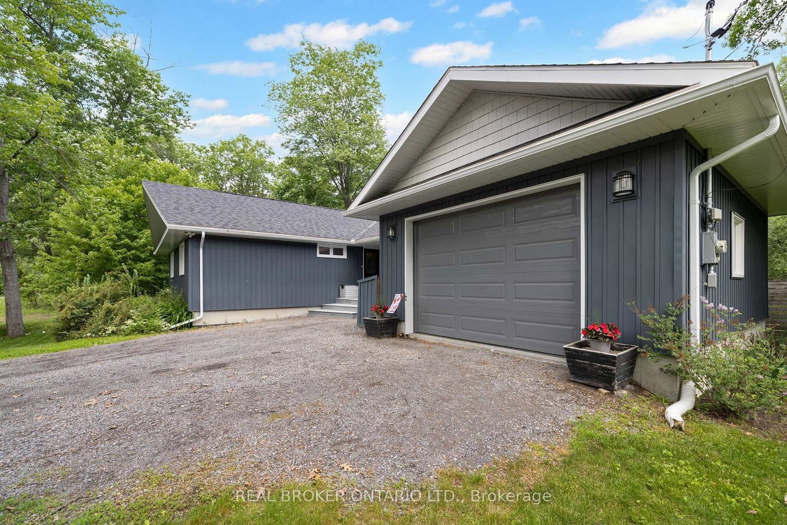 929 Bayview Drive, Ottawa, ON — photo 3