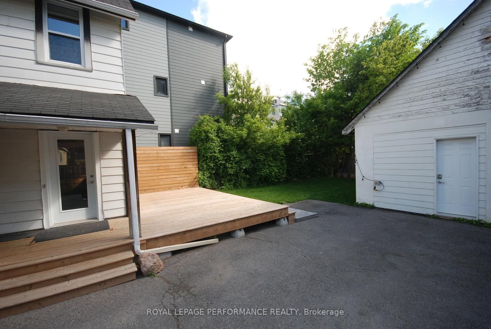 345 Tweedsmuir Avenue, Ottawa, ON — photo 3