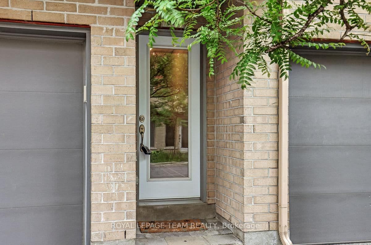 806 Terravita Private, Ottawa, ON — photo 3