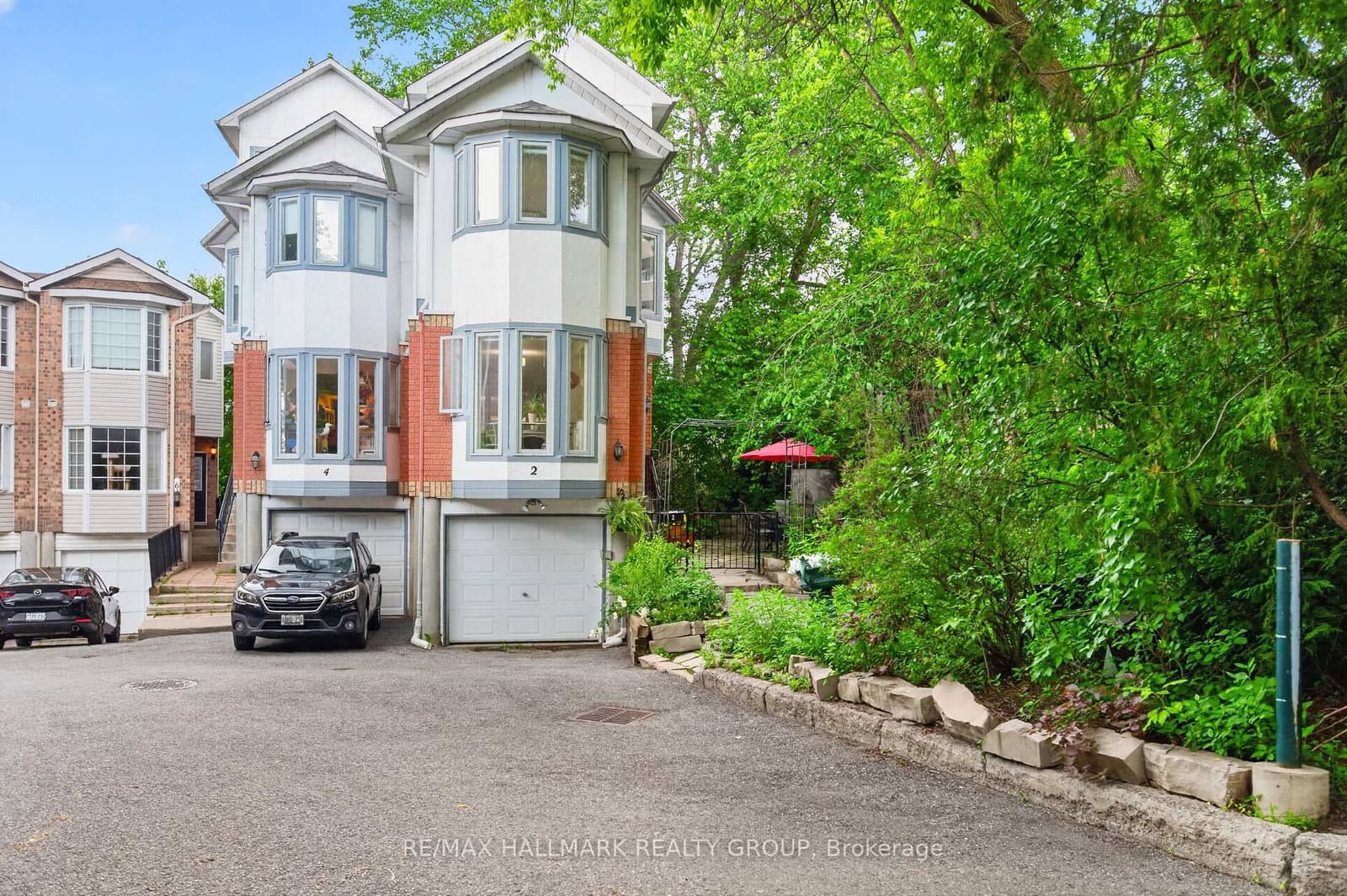 2 - 2949 Richmond Road, Ottawa, ON