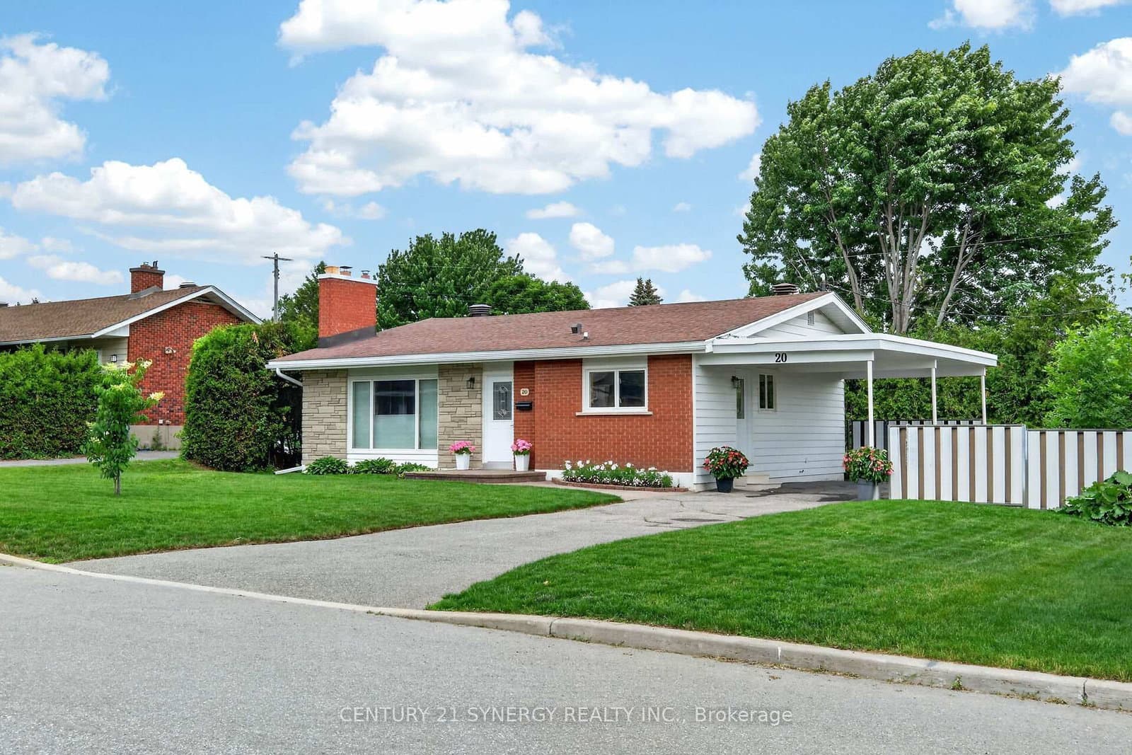 20 Sherry Lane, Ottawa, ON — photo 2