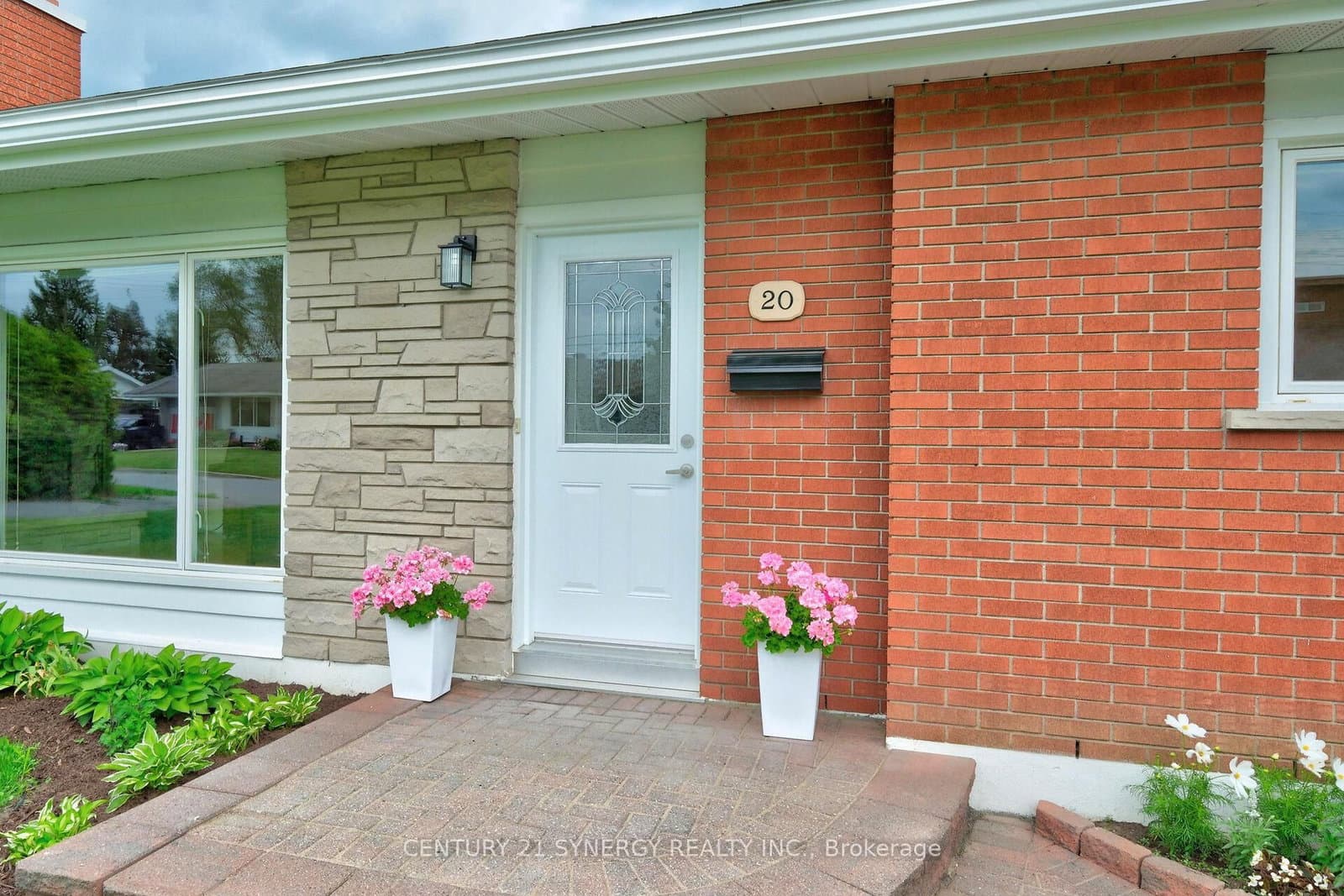 20 Sherry Lane, Ottawa, ON — photo 3
