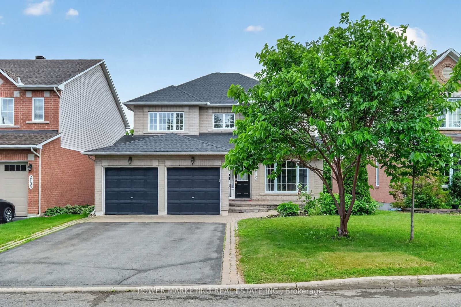 2165 BLUE WILLOW Crescent, Orleans, ON — photo 2