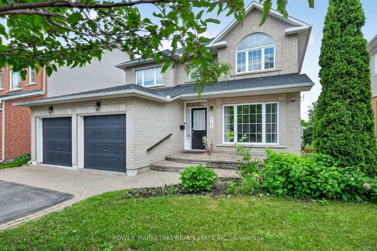 2165 BLUE WILLOW Crescent, Orleans, ON — photo 3