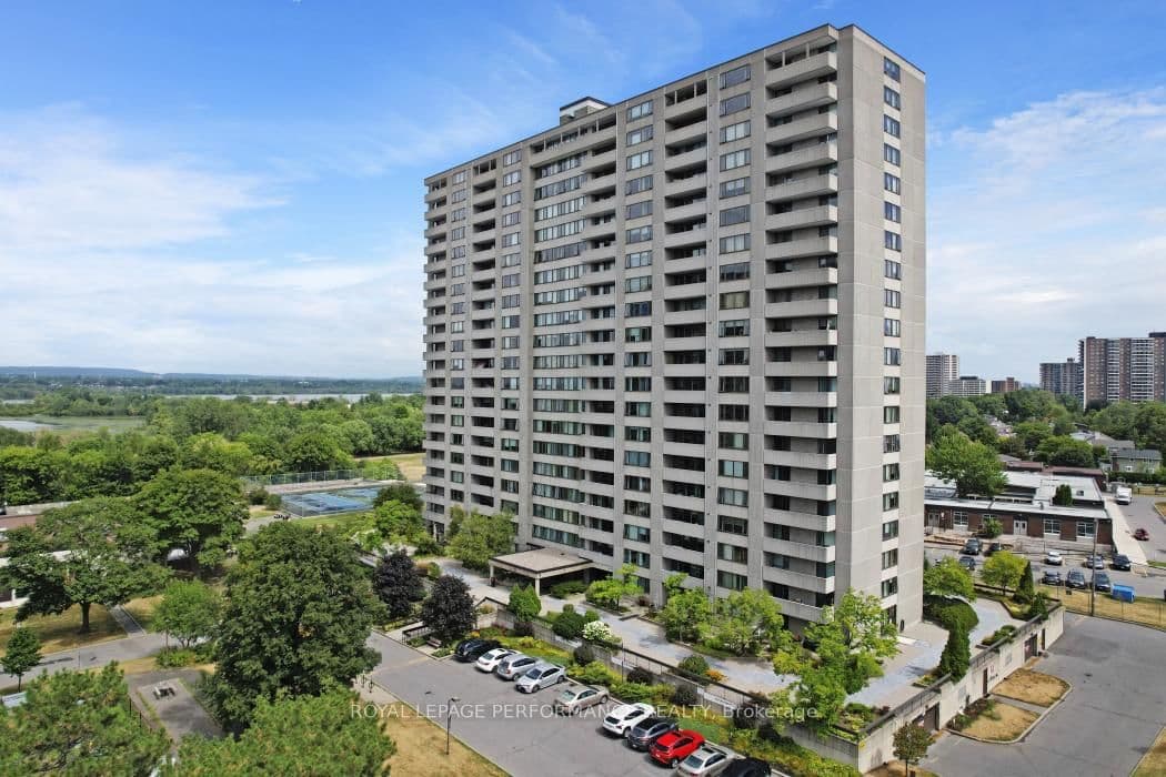 207 - 2625 Regina Street, Ottawa, ON