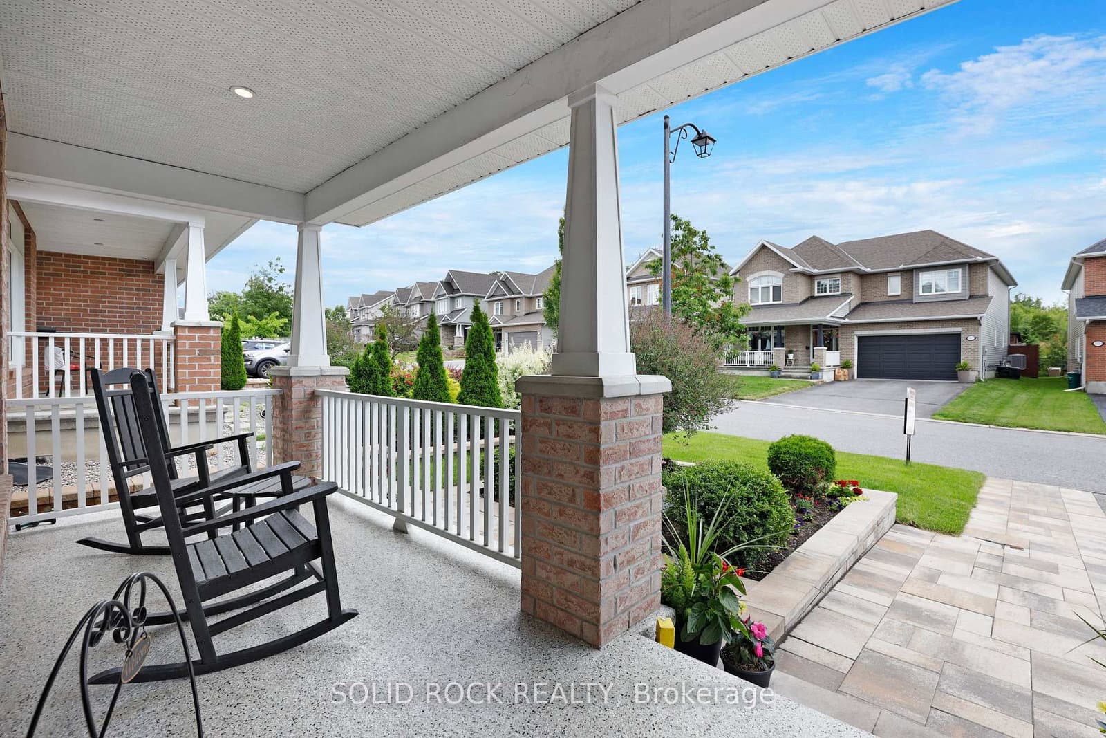 703 Mashkig Avenue, Ottawa, ON — photo 3