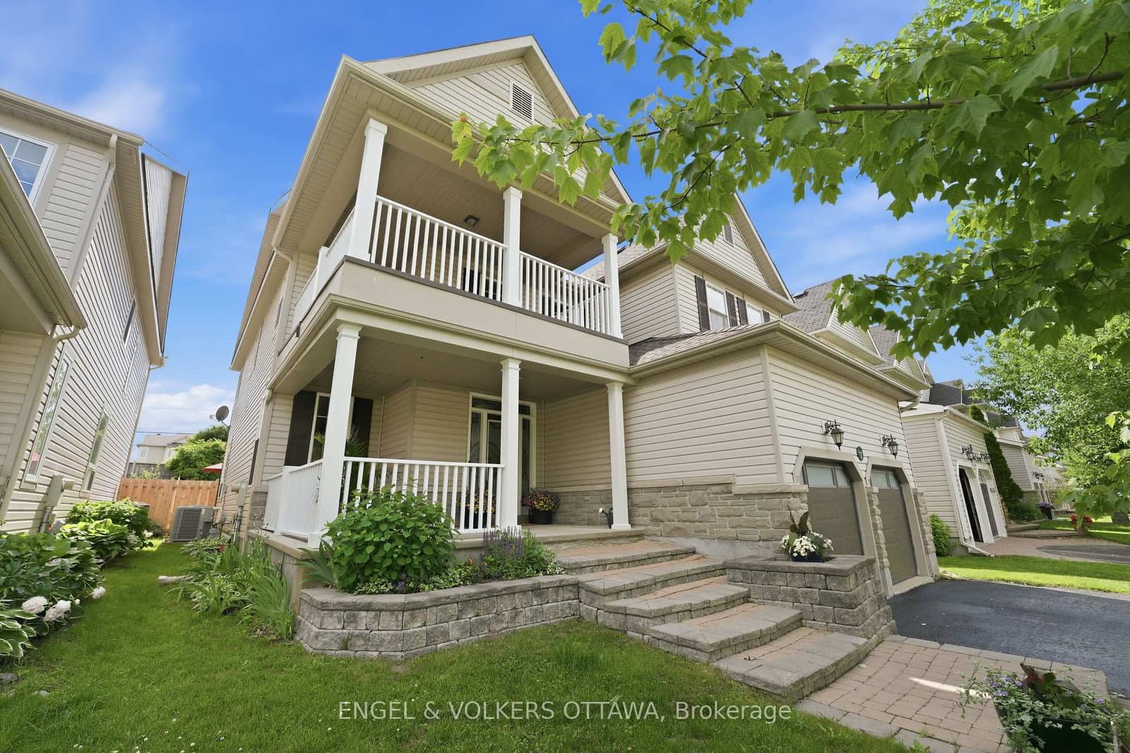 31 Leatherwood Crescent, Ottawa, ON — photo 2