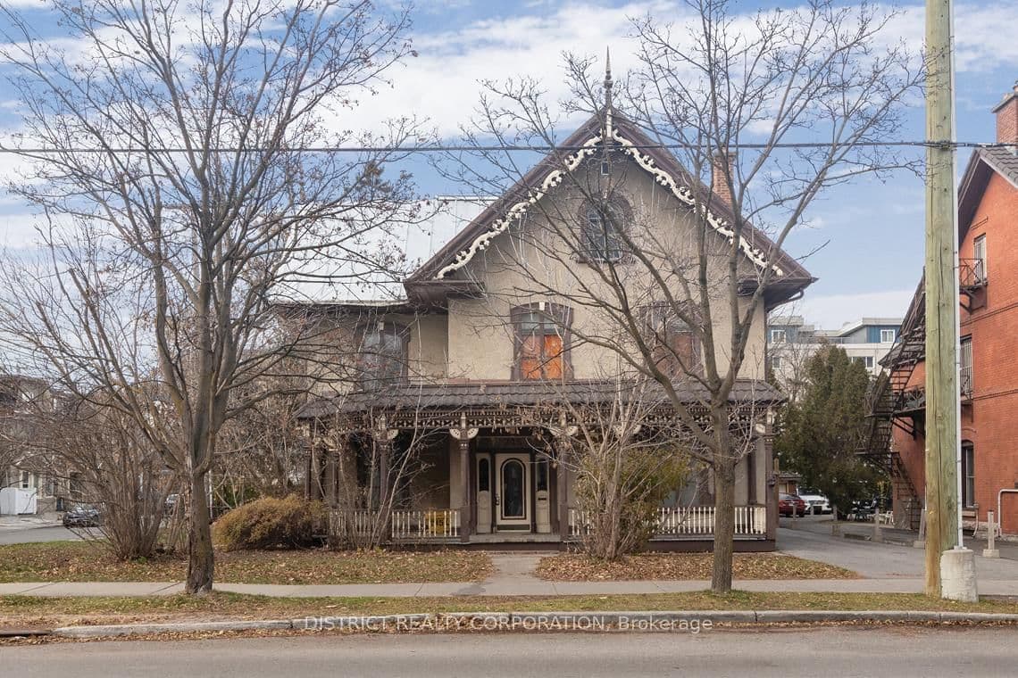 245 Laurier Avenue, Ottawa, ON