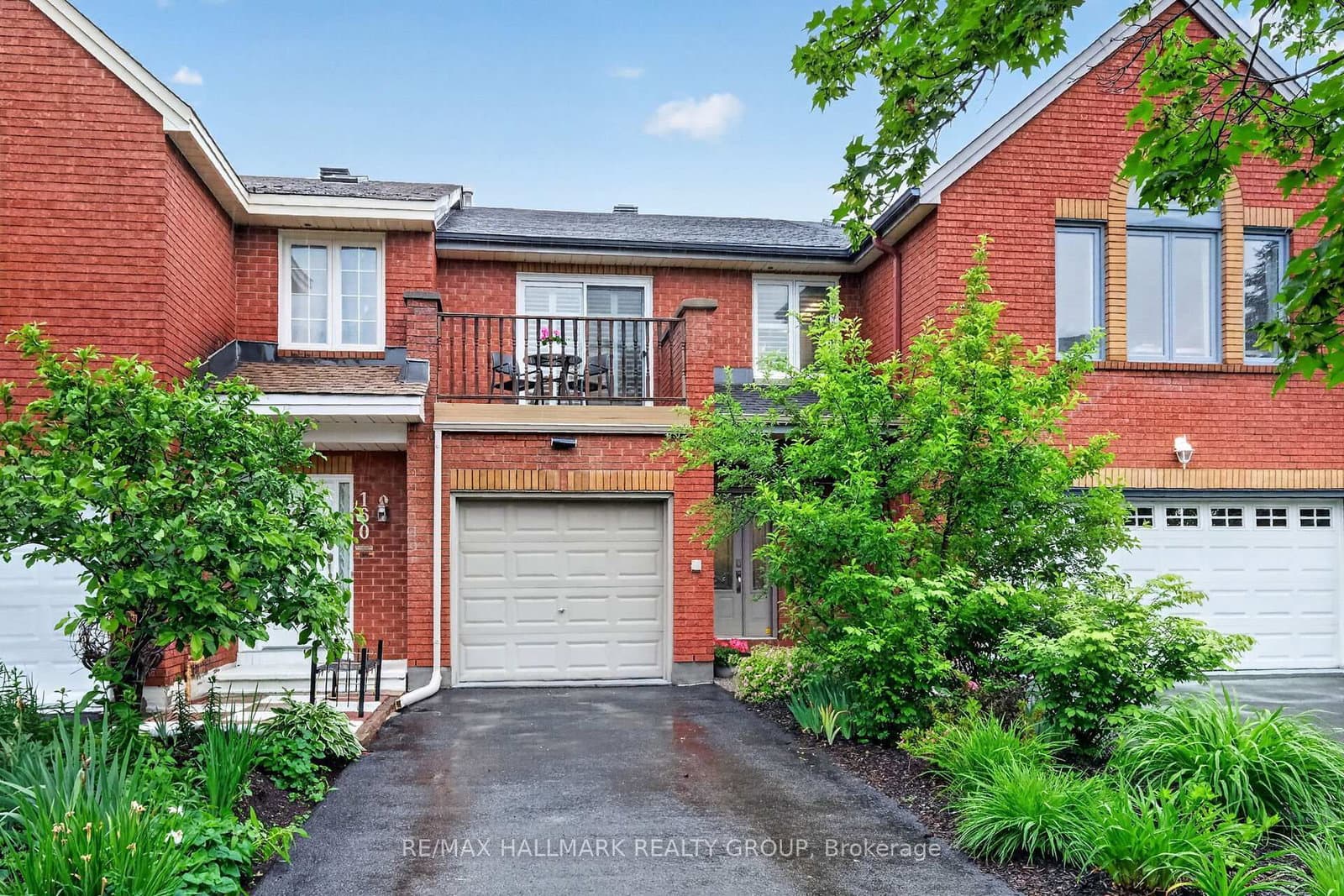 162 Dunbarton Court, Ottawa, ON — photo 2