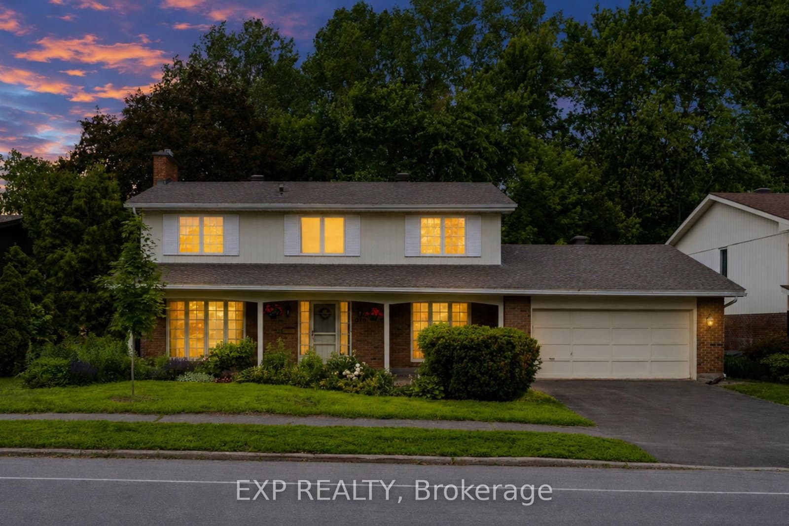 919 Plante Drive, Ottawa, ON